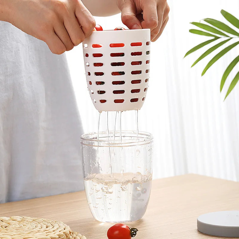 FreshBite™ Dripable Fruit Cup with Fork